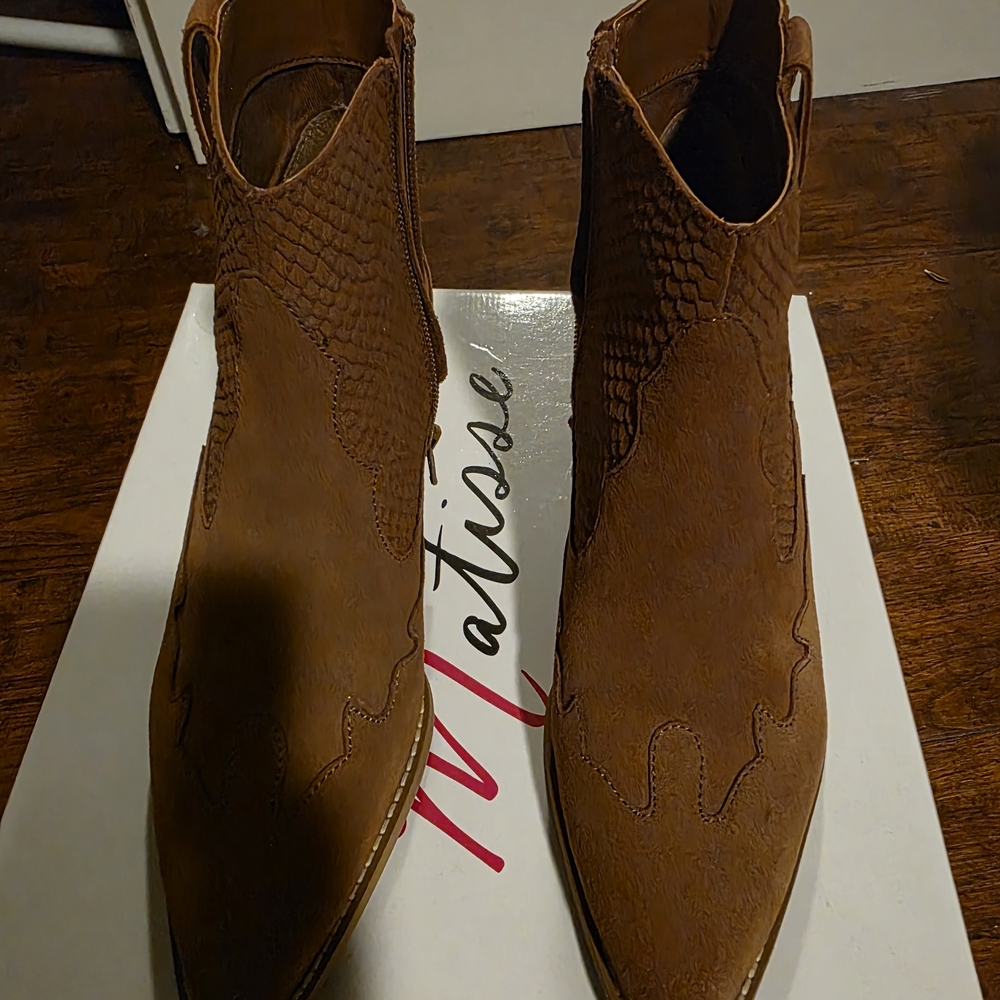 Matisse Brown Ankle Boots Suede Like Material